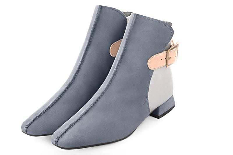 Mouse grey, light silver and powder pink women's ankle boots with buckles at the back. Square toe. Flat flare heels. Front view - Florence KOOIJMAN